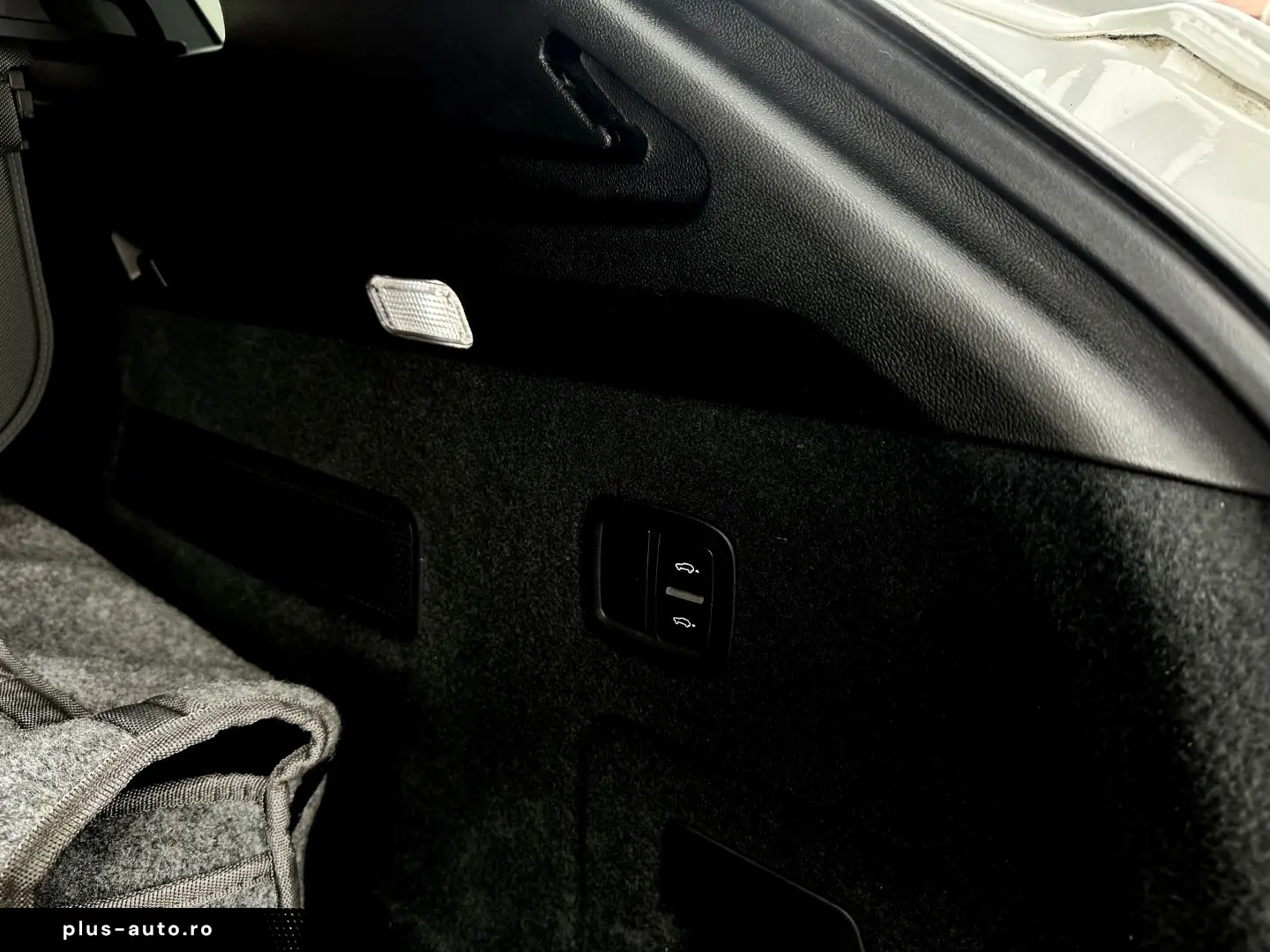 Porsche Cayenne S 3.0 Benzina 340CP 4×4 Automata 2018 E