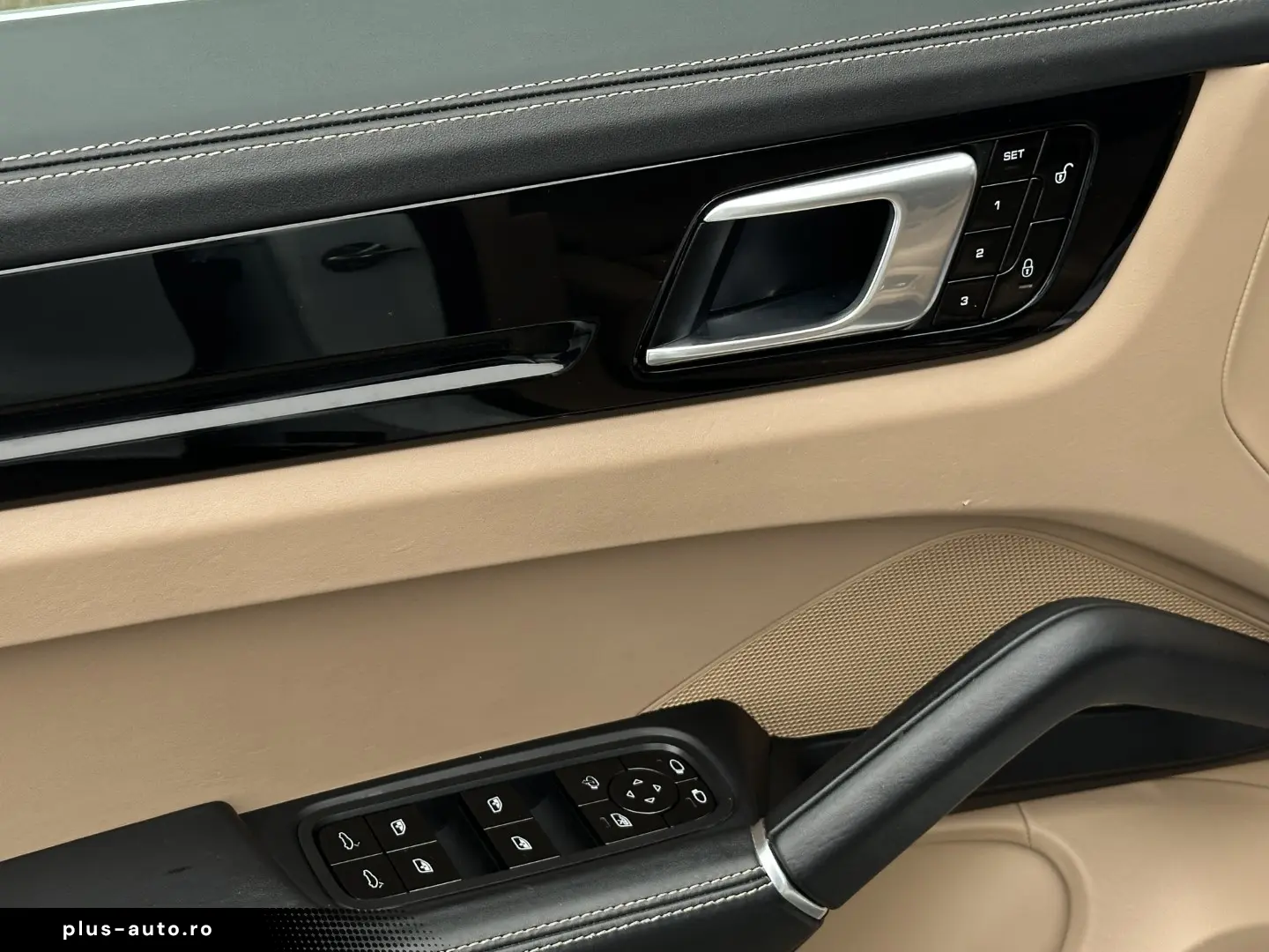 Porsche Cayenne S 3.0 Benzina 340CP 4×4 Automata 2018 E