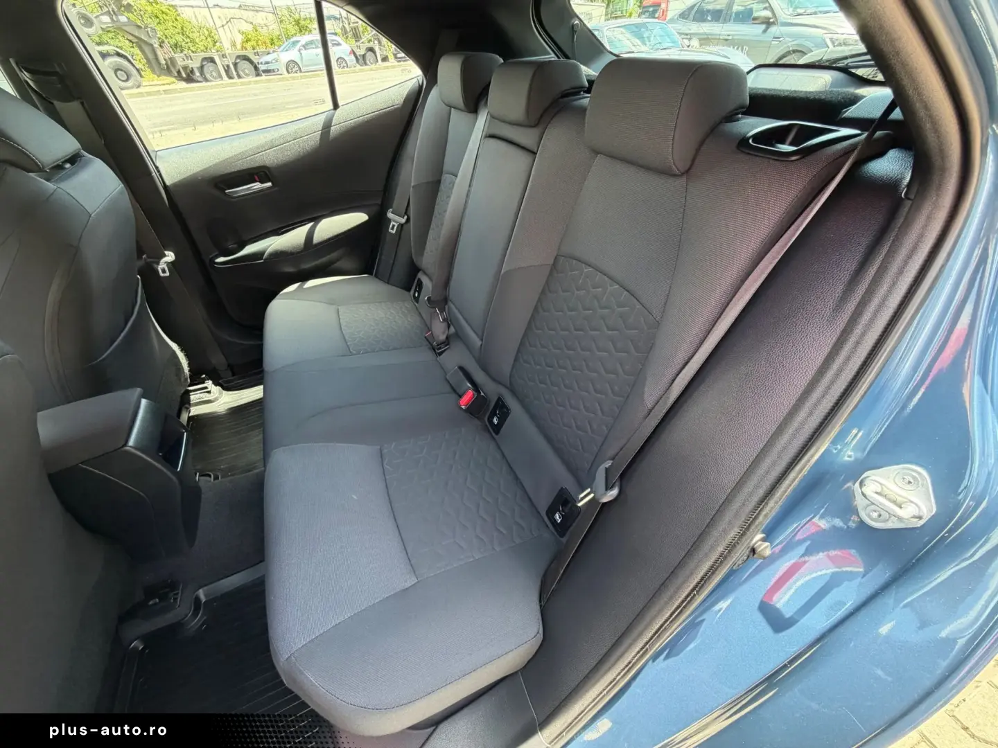 Toyota Corolla 1.8 Hybrid Dynamic   Car No.80