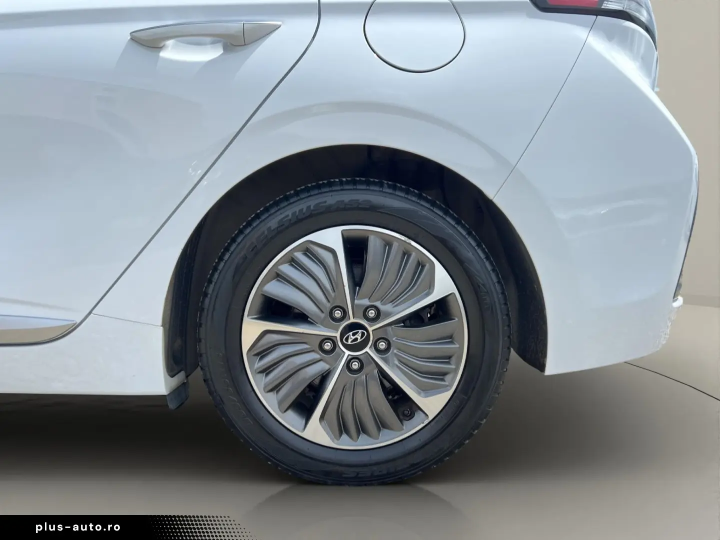Hyundai IONIQ 1.6 141CP Exclusive