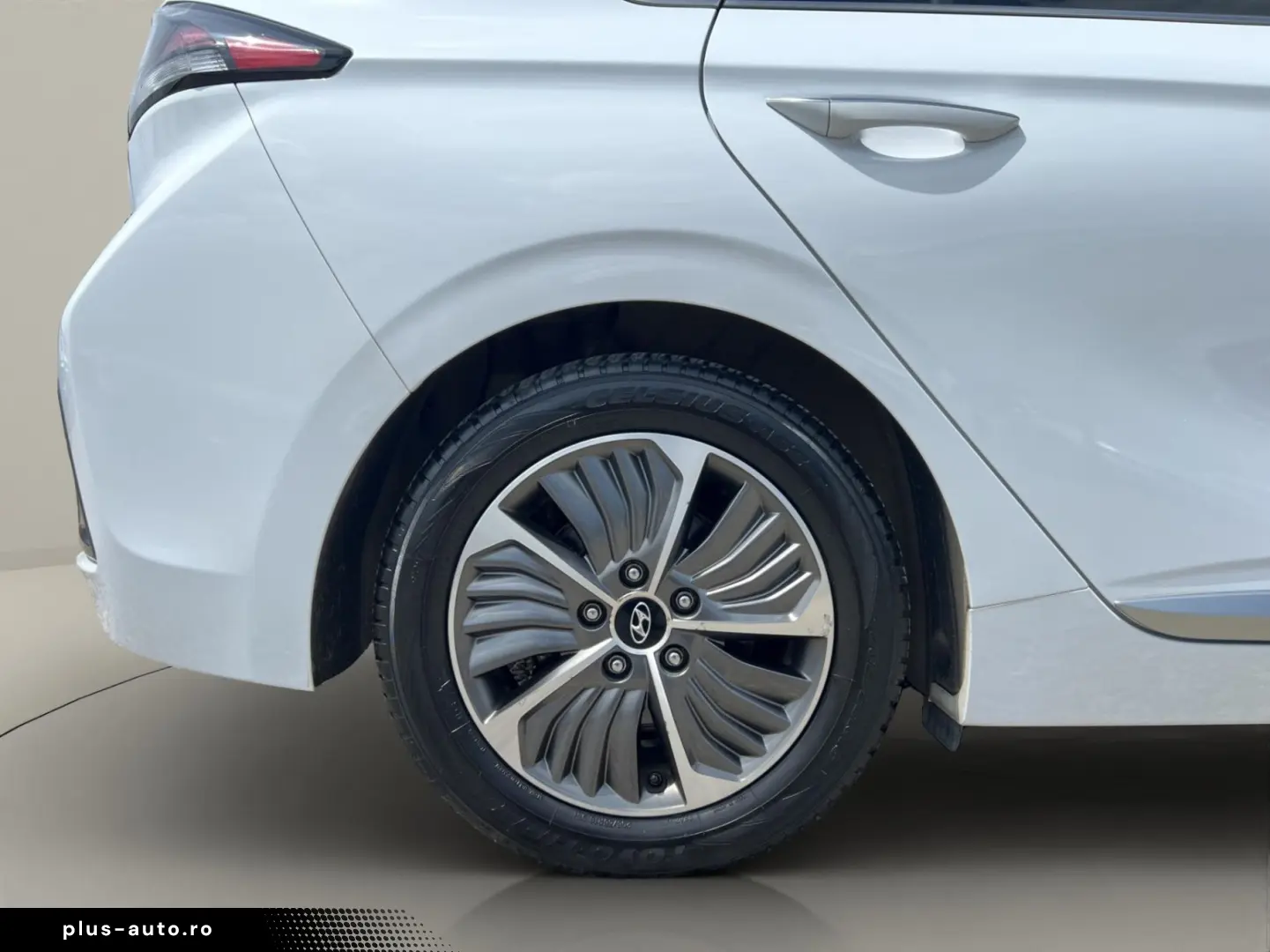 Hyundai IONIQ 1.6 141CP Exclusive