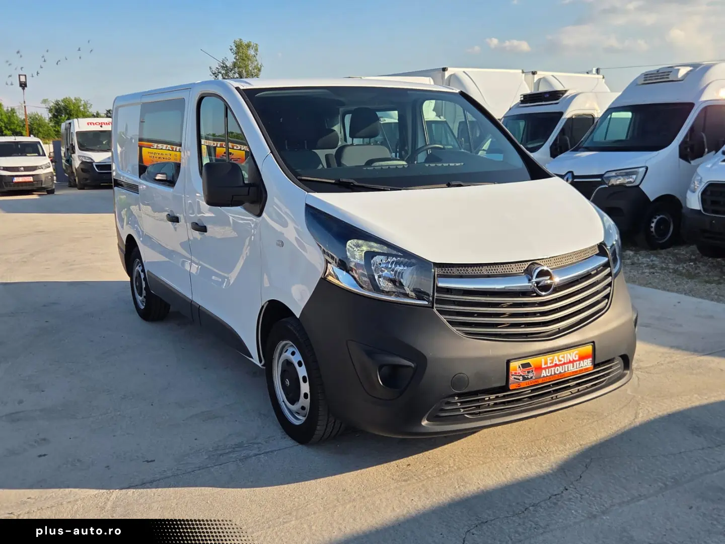 OPEL VIVARO DOKA 6 LOCURI DUBA 7 UNITATI IN STOC
