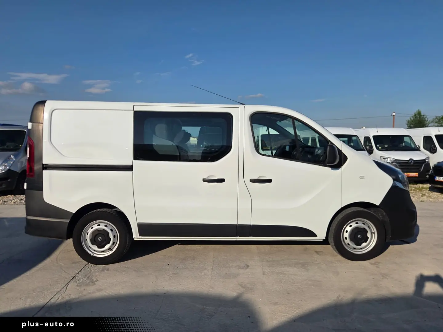 OPEL VIVARO DOKA 6 LOCURI DUBA 7 UNITATI IN STOC