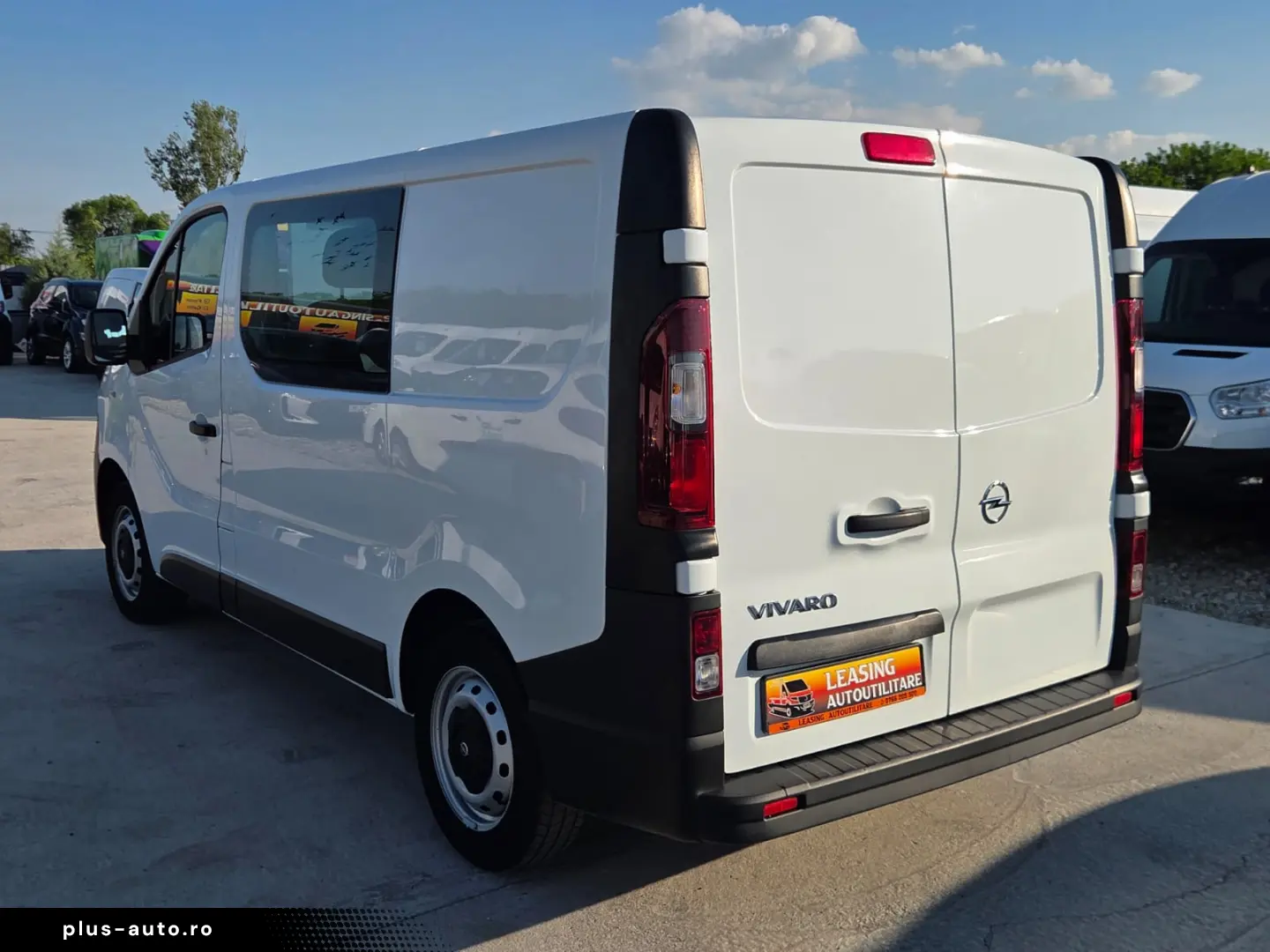OPEL VIVARO DOKA 6 LOCURI DUBA 7 UNITATI IN STOC