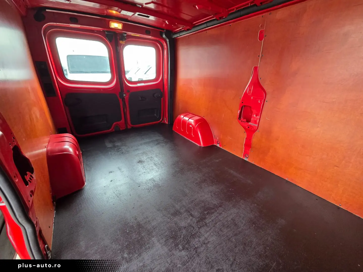 OPEL VIVARO L2H1