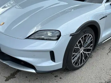 PORSCHE Taycan 4 Cross Turismo FACELIFT