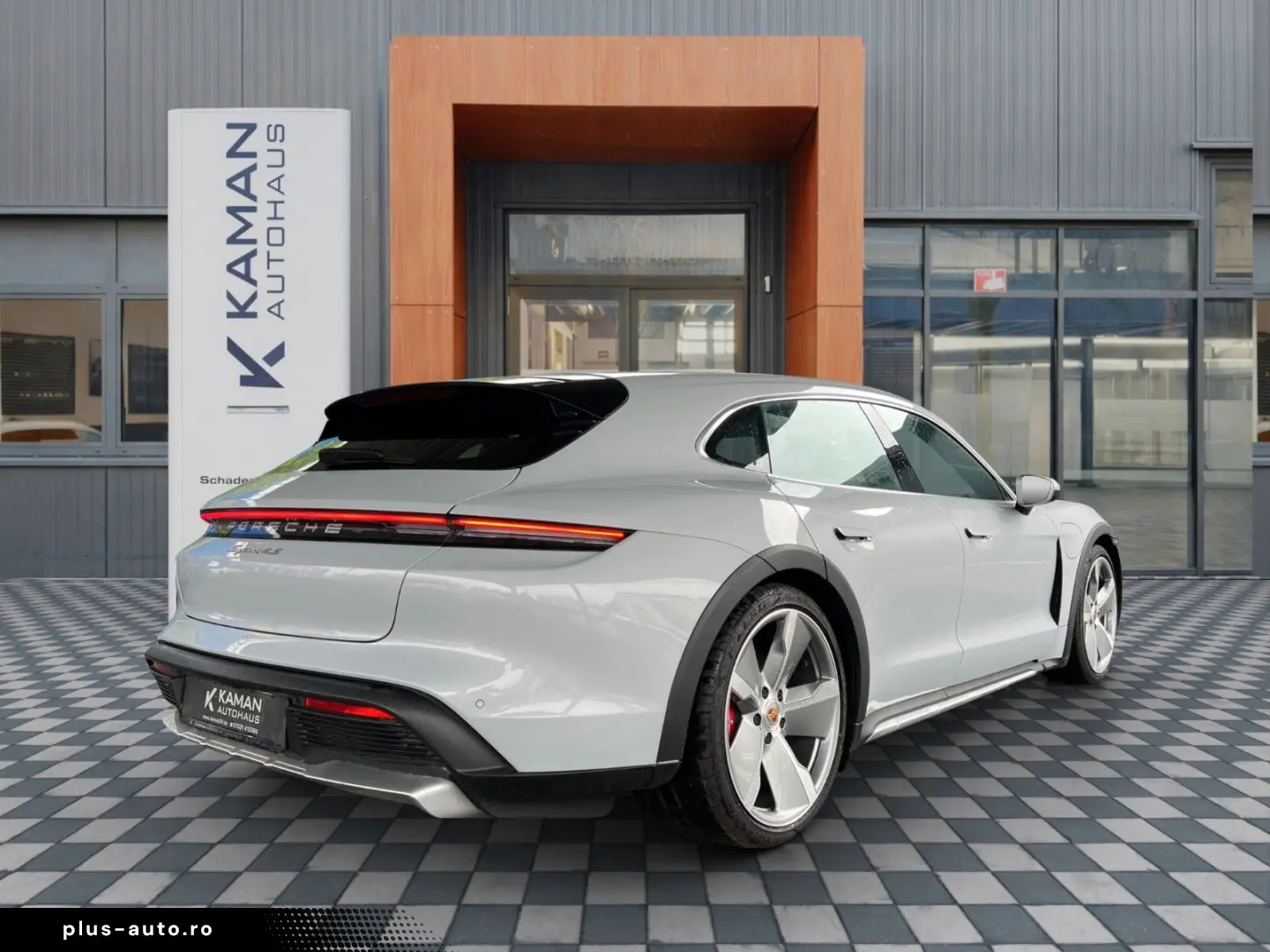 PORSCHE Taycan Cross Turismo 4 S Performance 21  Alu