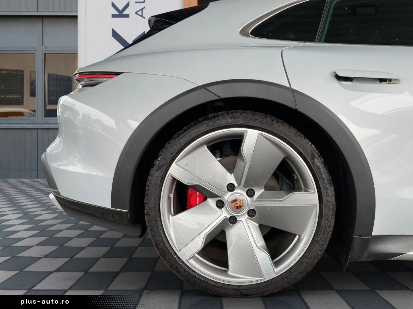 PORSCHE Taycan Cross Turismo 4 S Performance 21  Alu