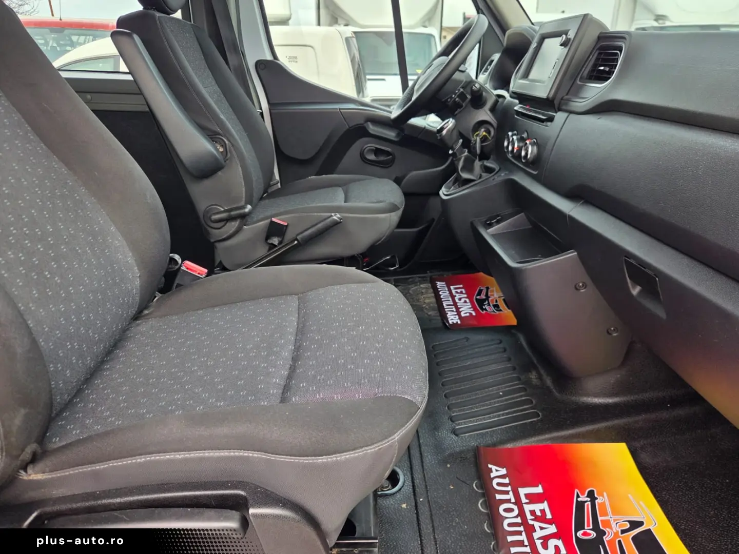 OPEL NEW MOVANO 6 LOCURI DUBA L=3.00M