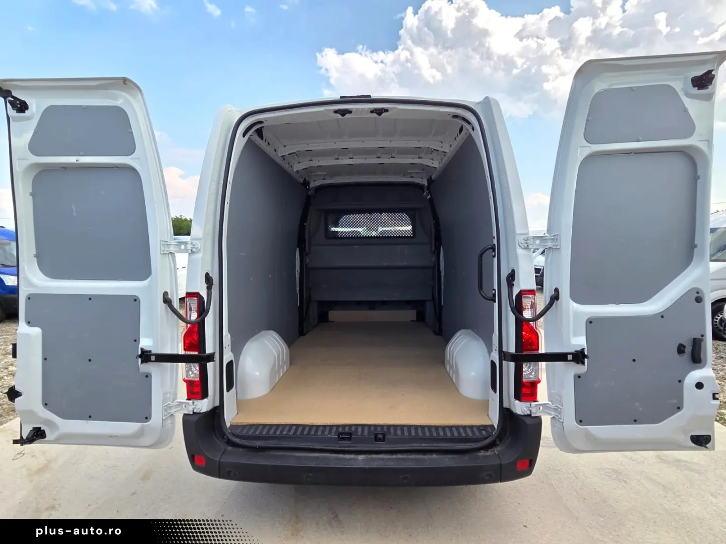 OPEL NEW MOVANO 6 LOCURI DUBA L=3.00M