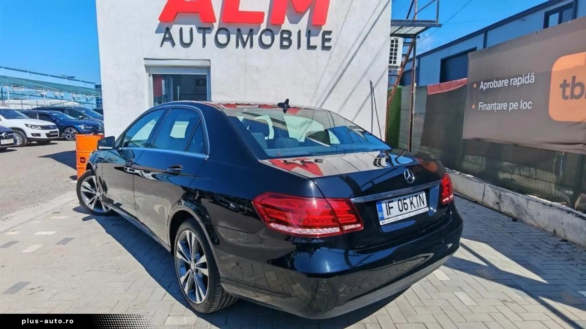 Mercedes-Benz E