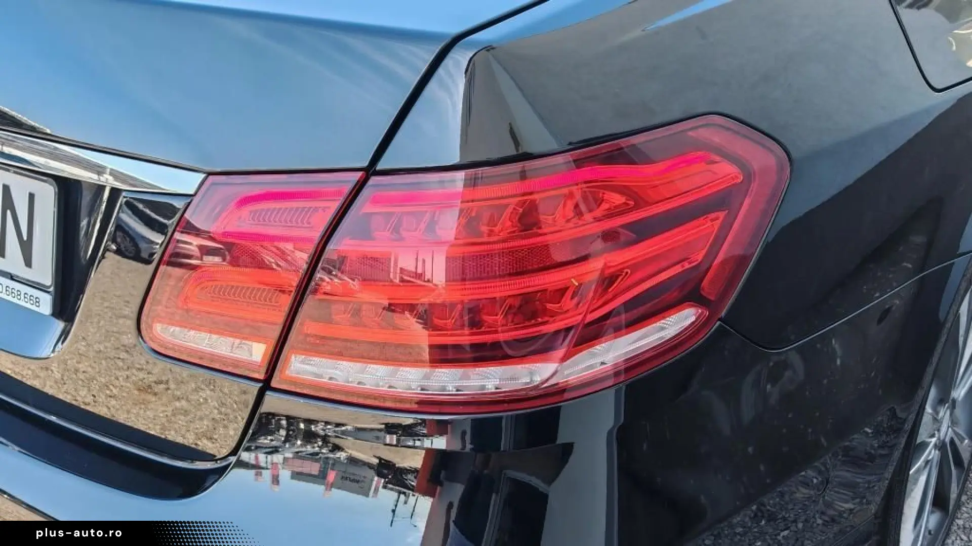 Mercedes-Benz E