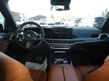 BMW X7 xDrive 40 d M Sport Pro Panorama Head-Up AHK