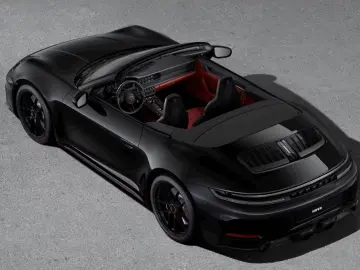 Porsche 992 -2 (911) Carrera 4 GTS Cabriolet Lift