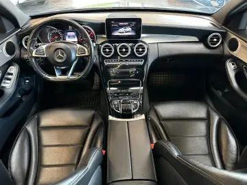 MERCEDES-BENZ C 200  4Matic AMG Pano LED