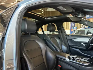 MERCEDES-BENZ C 200  4Matic AMG Pano LED