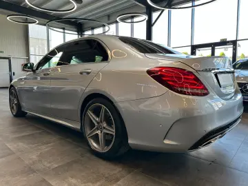 MERCEDES-BENZ C 200  4Matic AMG Pano LED