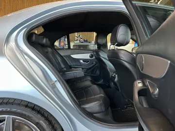 MERCEDES-BENZ C 200  4Matic AMG Pano LED