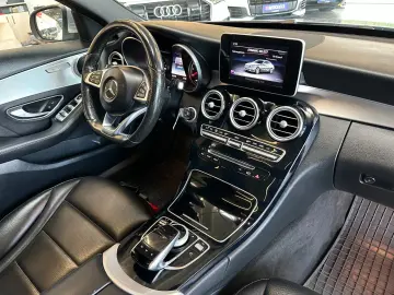 MERCEDES-BENZ C 200  4Matic AMG Pano LED