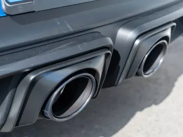Porsche 992 911 Carrera GTS Cabrio Burmester