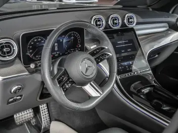MERCEDES-BENZ GLC 400 e 4M   AMG NIGHT PREMIUM MEMO 360 AHK