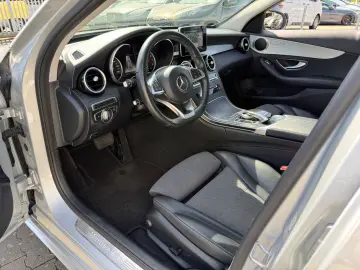 MERCEDES-BENZ C 200 9G-TRONIC AMG Line