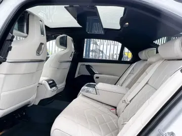 BMW 740 d xDrive M Sport