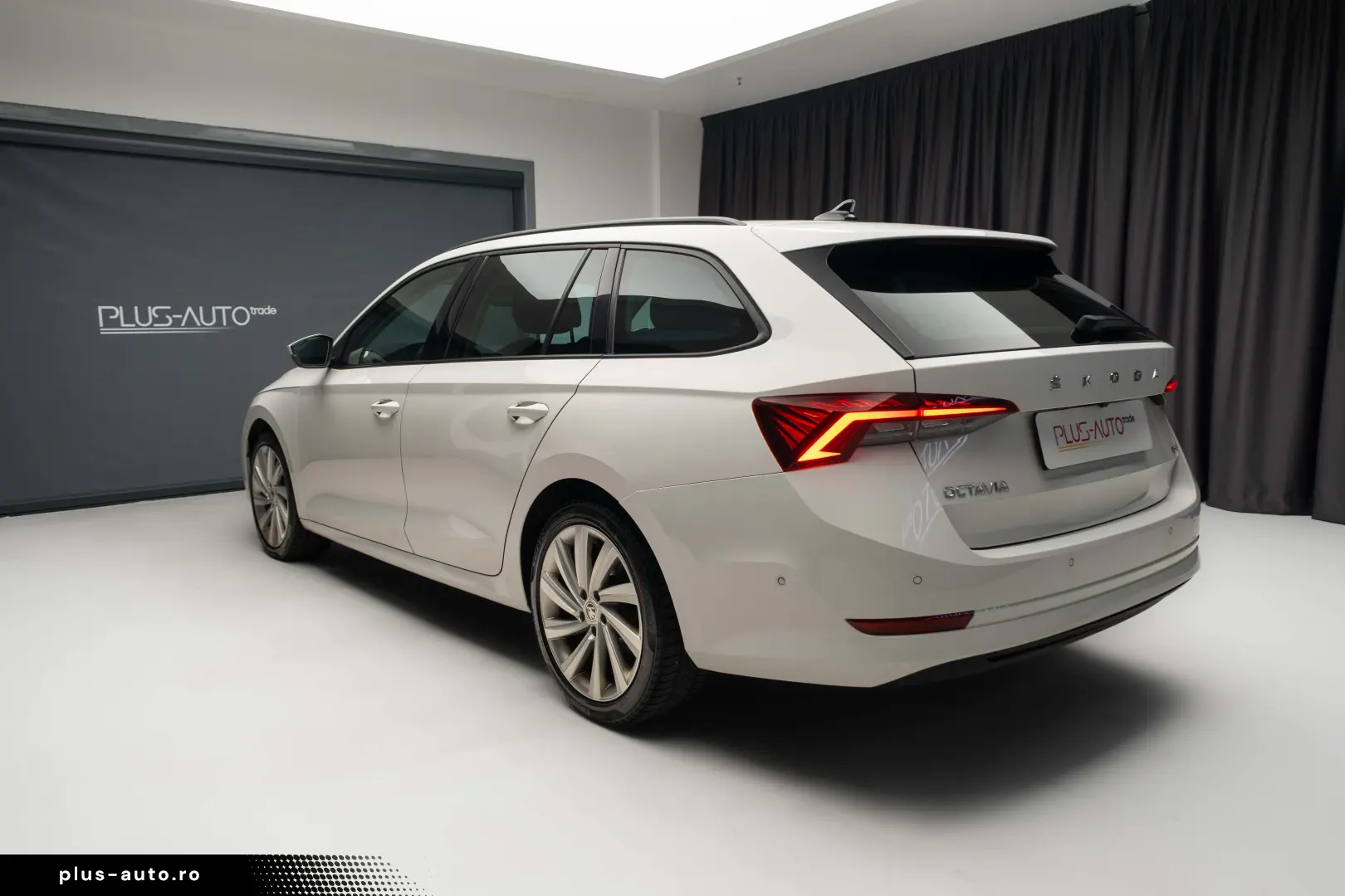 Skoda Octavia Style Kombi 4x4 200 CP