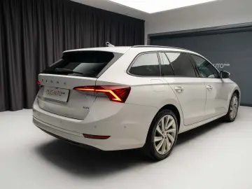 Skoda Octavia Style Kombi 4x4 200 CP