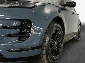 Land Rover Range Rover Evoque P270e Dynamic SE