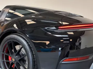 Porsche 992 .2 Targa 4 GTS MATRIX BLACK
