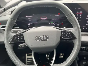 AUDI Q6 e-tron 225 KW e-TRON PERFORMANCE PANO B&O
