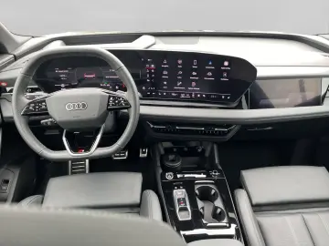AUDI Q6 e-tron 225 KW e-TRON PERFORMANCE PANO B&O