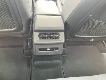 AUDI Q6 e-tron 225 KW e-TRON PERFORMANCE PANO B&O