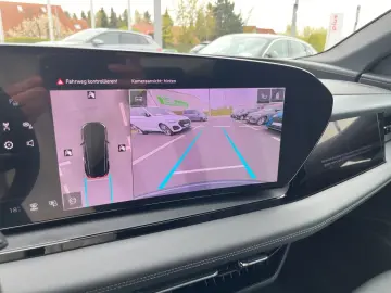 AUDI Q6 e-tron 225 KW e-TRON PERFORMANCE PANO B&O