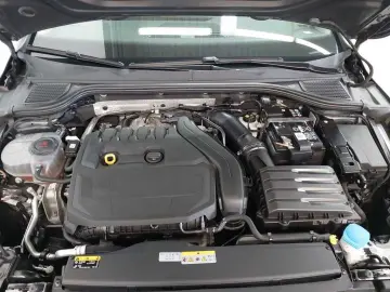 VW Golf Variant Life 1.5 TSI Top-Paket Navi ACC