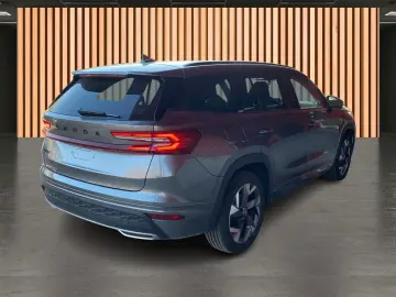 SKODA Kodiaq 1.5 eTSI MHEV Sportline Matrix LED Kessy
