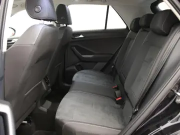 VW T-Roc Style 1.5 TSI 110kW 7-Gang DSG 4 Türen