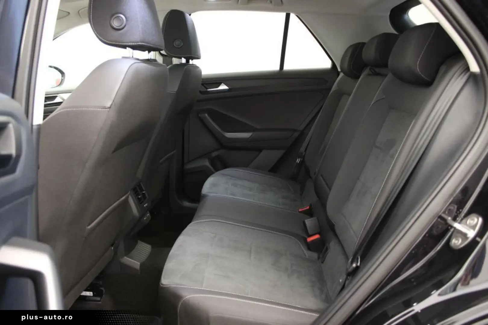 VW T-Roc Style 1.5 TSI 110kW 7-Gang DSG 4 Türen