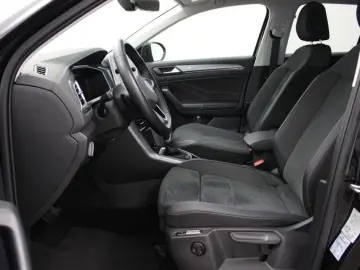 VW T-Roc Style 1.5 TSI 110kW 7-Gang DSG 4 Türen