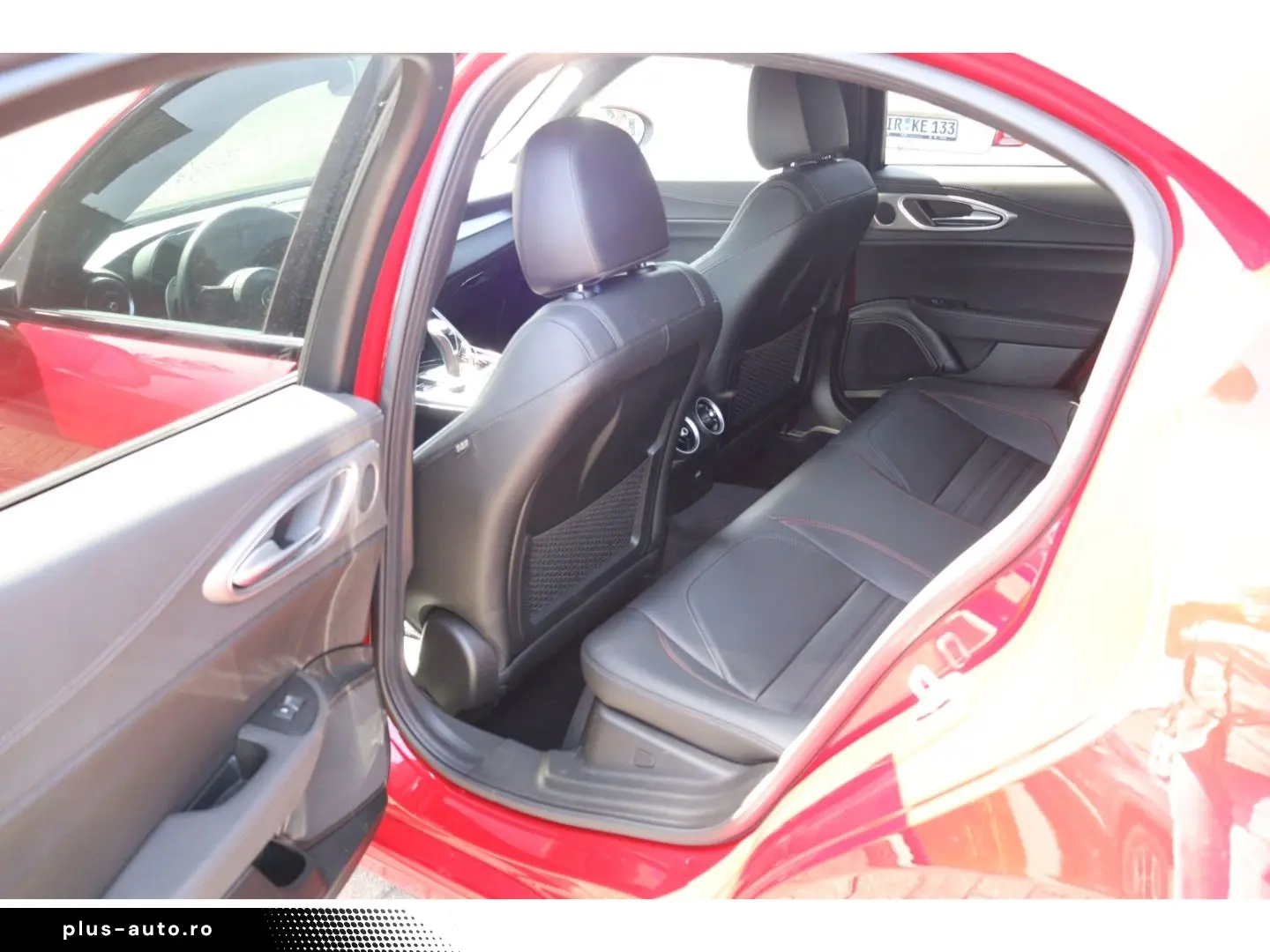 ALFA ROMEO Giulia COMPETIZIONE 2.0 TURBO 16V 280 PS AT8 Q4