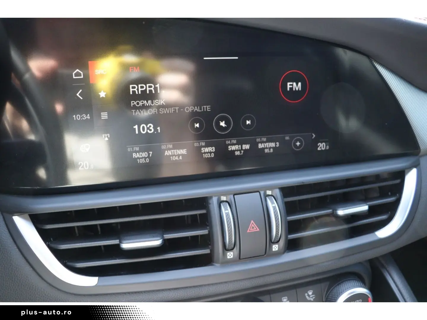 ALFA ROMEO Giulia COMPETIZIONE 2.0 TURBO 16V 280 PS AT8 Q4
