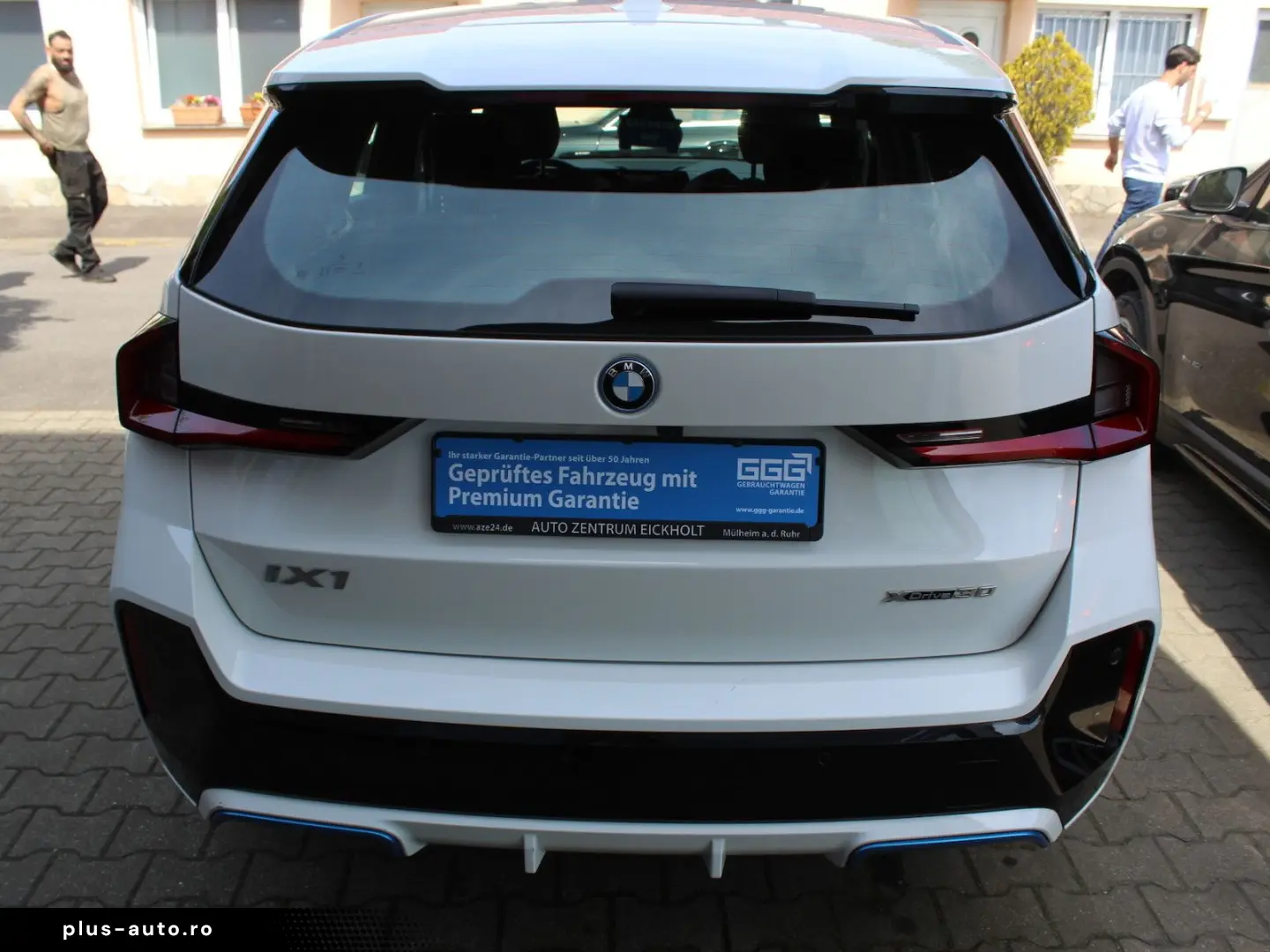BMW iX1 30xDrive M Sportpaket Kam. Wärmepumpe SoH 97