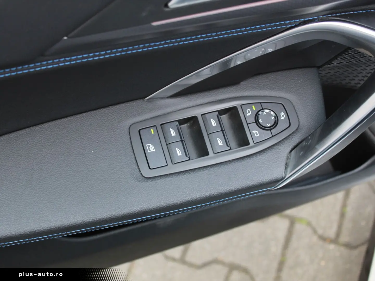 BMW iX1 30xDrive M Sportpaket Kam. Wärmepumpe SoH 97