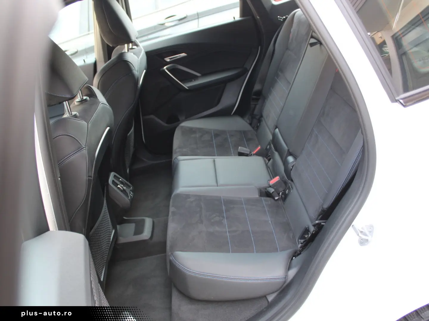 BMW iX1 30xDrive M Sportpaket Kam. Wärmepumpe SoH 97