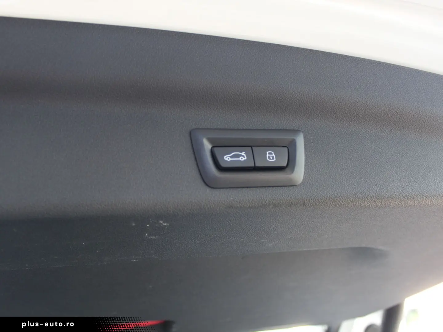BMW iX1 30xDrive M Sportpaket Kam. Wärmepumpe SoH 97