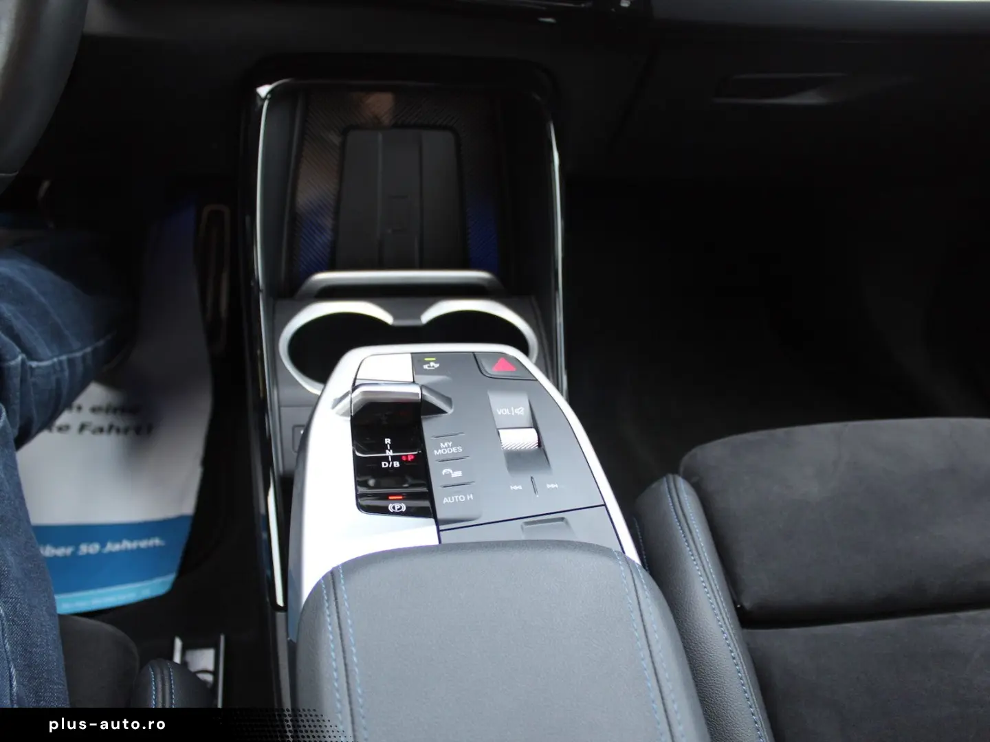BMW iX1 30xDrive M Sportpaket Kam. Wärmepumpe SoH 97