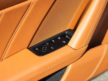 Porsche 992 911 Carrera GTS Cabrio Clubleder