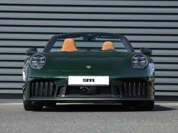 Porsche 992 911 Carrera GTS Cabrio Clubleder