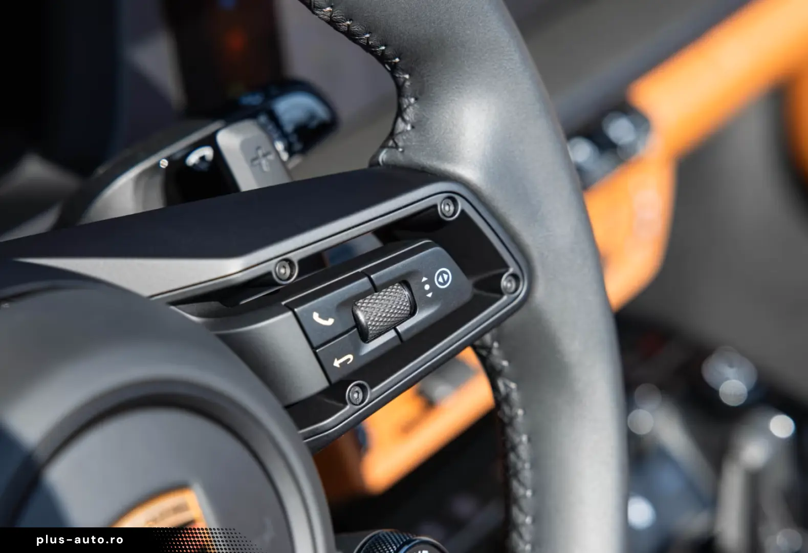 Porsche 992 911 Carrera GTS Cabrio Clubleder